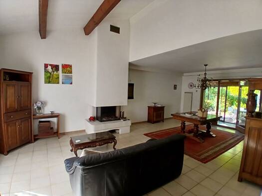 Maison à vendre 845 000 € 6 pièces 5 chambres 167,95 m² 450 m² de terrain Pont de l'Arc Aix-en-Provence 13090