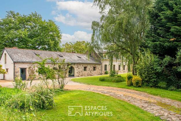 Maison à vendre 595 000 € 6 pièces 3 chambres 217 m² 10 000 m² de terrain Blaison Saint Sulpice 49320