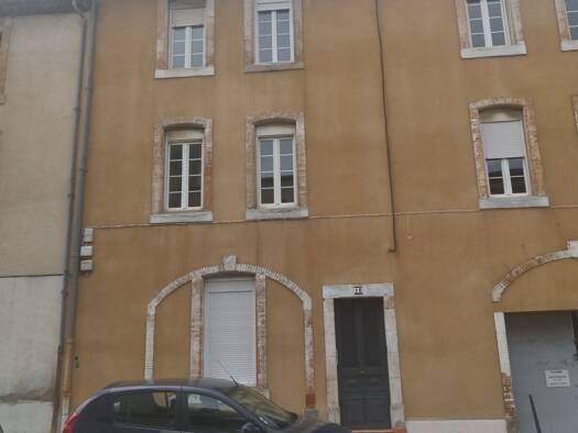 Appartement à louer 440 € 2 pièces 1 chambre 35 m² RDC/2 Carcassonne 11000