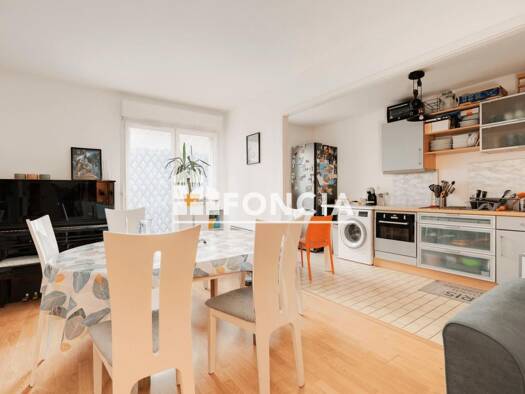 Appartement à vendre 135 000 € 3 pièces 2 chambres 69 m² RDC/4 Saint Fiacre-Trois Maisons Nancy 54000