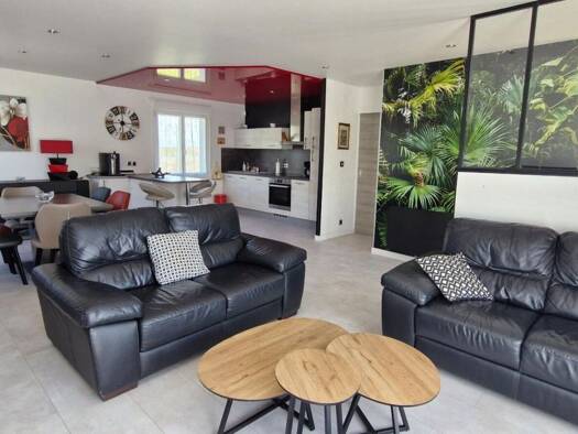 Maison de plain-pied à vendre 240 000 € 6 pièces 4 chambres 120 m² 602 m² de terrain Conflans-en-Jarnisy 54800