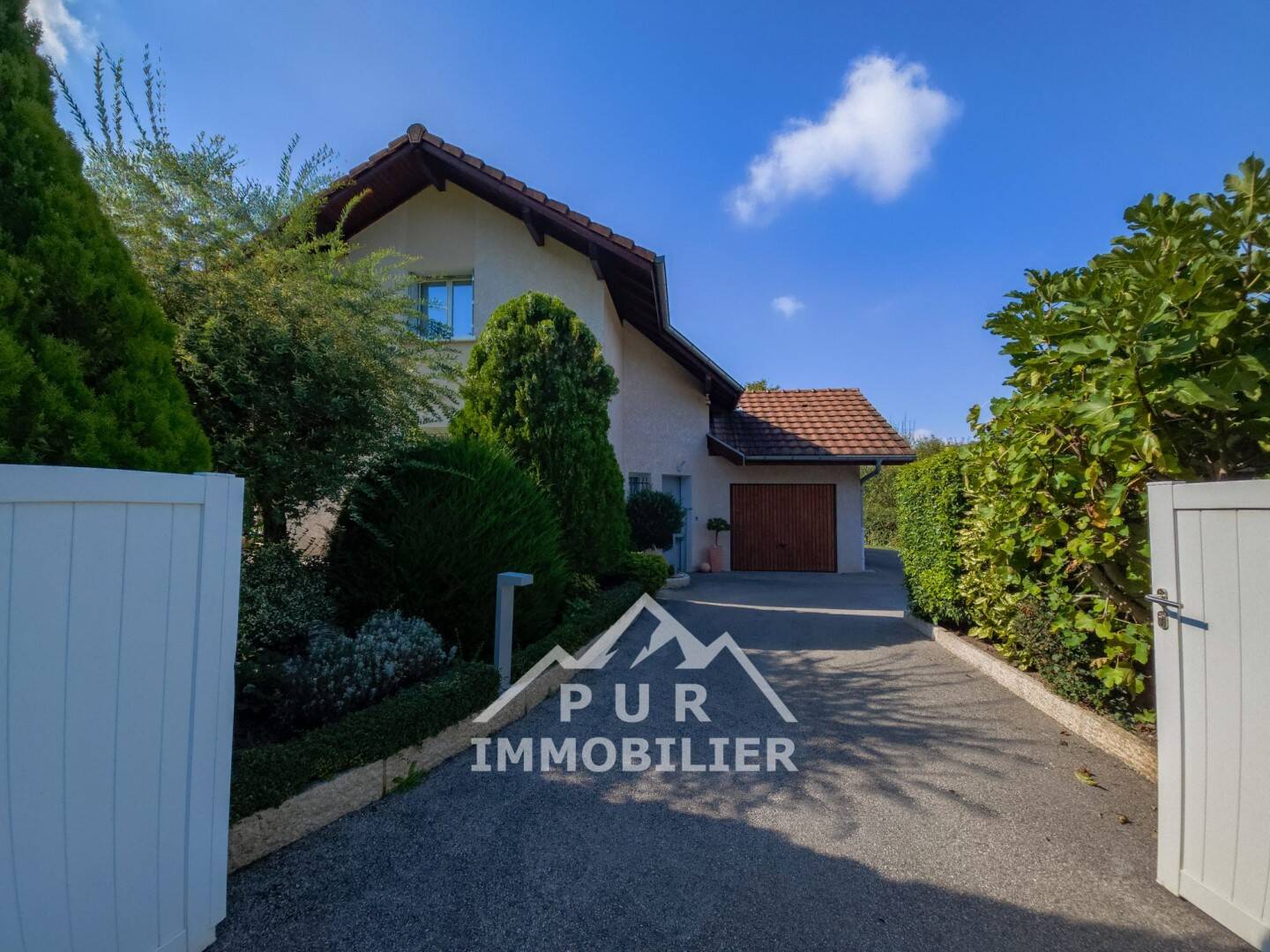 Maison à vendre, 165m², ETREMBIERES