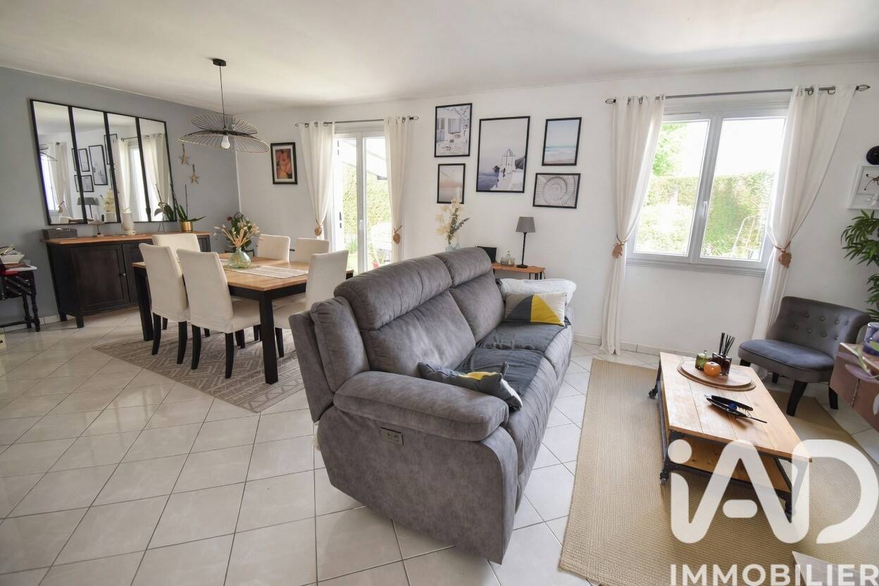 Maison à vendre, 113m², VERNEUIL L'ETANG