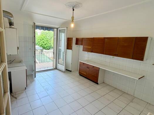Appartement à vendre 366 000 € 3 pièces 2 chambres 93 m² Périer Marseille 8ème arrondissement 13008
