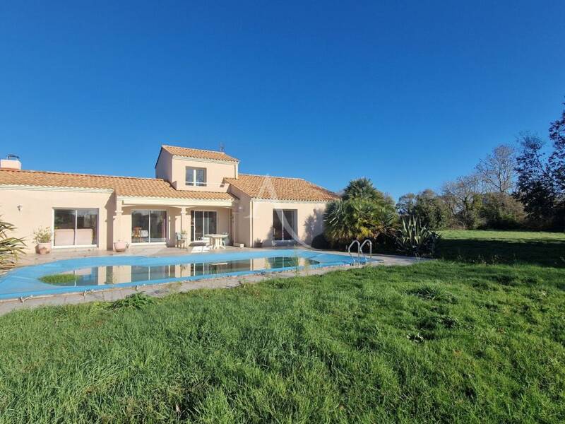 Maison à vendre, 125m², TALMONT SAINT HILAIRE