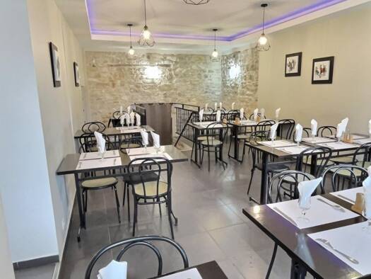 Boutique à vendre Fonds de commerce 159 000 € 1 pièce 105 m² de surface de vente Nord et Ouest Triel-sur-Seine 78510