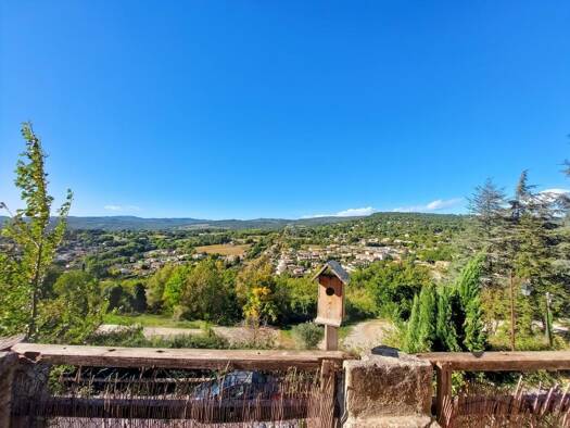 Maison à vendre 250 000 € 5 pièces 3 chambres 144 m² 77 m² de terrain Pierrevert 04860