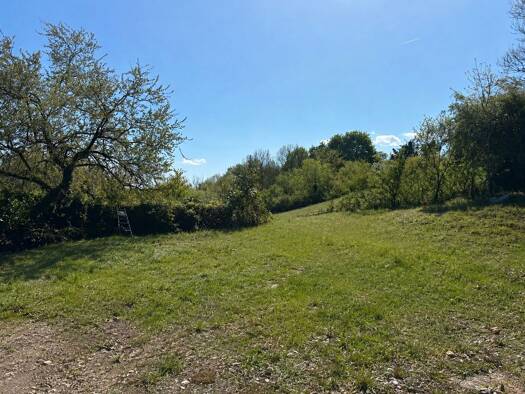 Terrain constructible viabilisé à vendre 410 000 € 695 m² de terrain Chantegrillet Sainte-Foy-lès-Lyon 69110