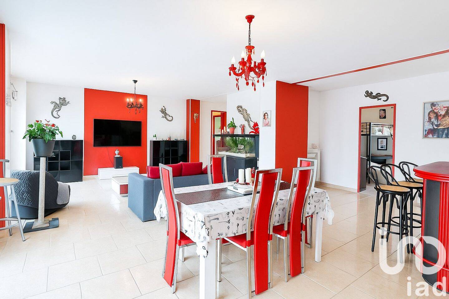 Maison à vendre, 313m², SAINT CHRISTOLY DE BLAYE