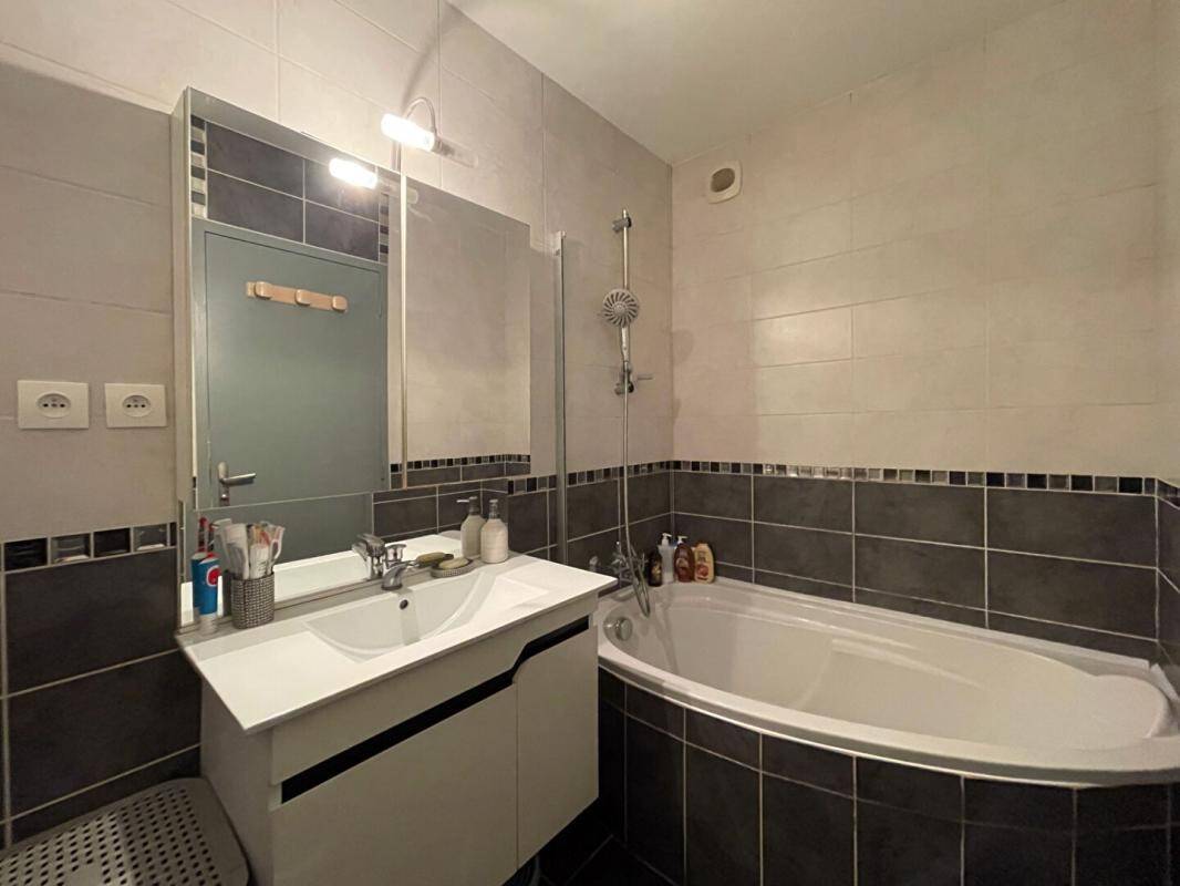 Maison à louer, 77m², QUIMPER