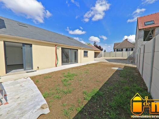 Maison à vendre 234 000 € 5 pièces 3 chambres 101 m² 400 m² de terrain Mereville 91660