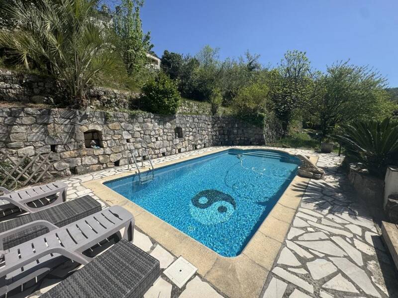 Maison à vendre, 189m², TOURRETTES SUR LOUP