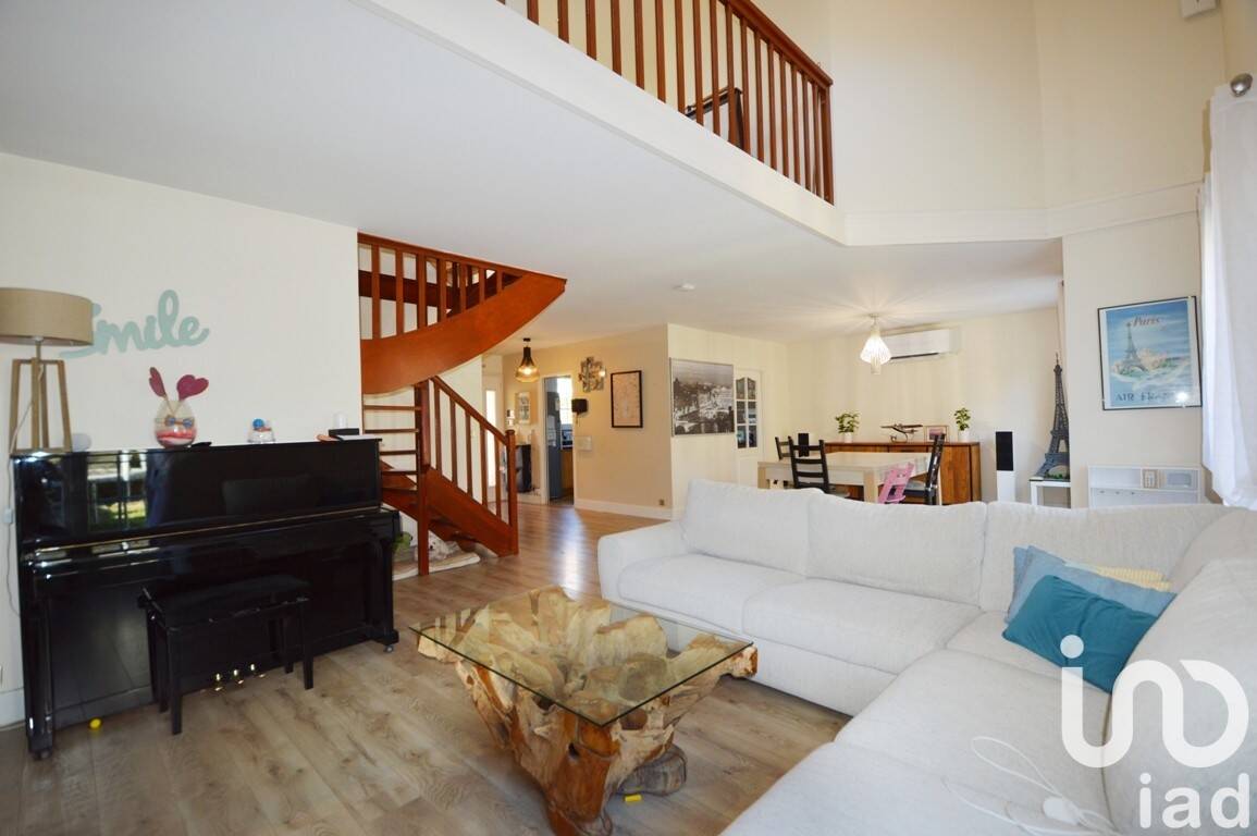 Maison à vendre, 169m², MAROLLES EN BRIE