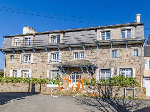Maison à vendre 910 000 € 8 pièces 7 chambres 240 m² 625 m² de terrain Carantec 29660