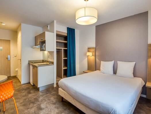 Appartement à vendre 58 691 € 1 pièce 22 m² 4ème étage St Nazaire 44600