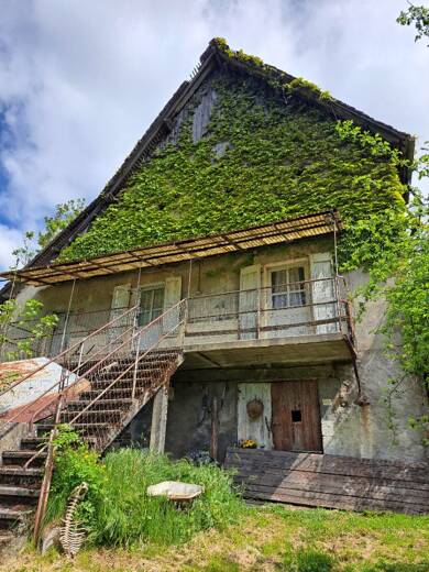 Maison à vendre 77 000 € 6 pièces 3 chambres 150 m² 700 m² de terrain La Salette Fallavaux 38970