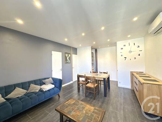 Appartement à louer 900 € 3 pièces 2 chambres 56,9 m² 2ème étage Aix-les-Bains 73100