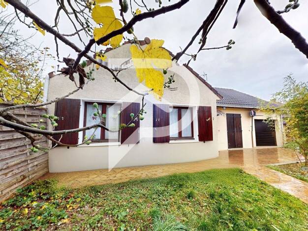 Maison de plain-pied à vendre 250 000 € 4 pièces 3 chambres 80 m² 470 m² de terrain Bois de Limay Limay 78520