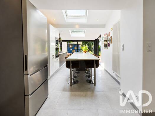 Maison à vendre 181 000 € 4 pièces 2 chambres 88 m² 296 m² de terrain Nouvion-sur-Meuse 08160