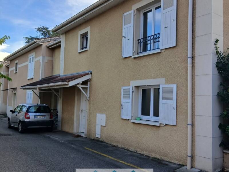 Maison à louer, 106m², LYON 8E