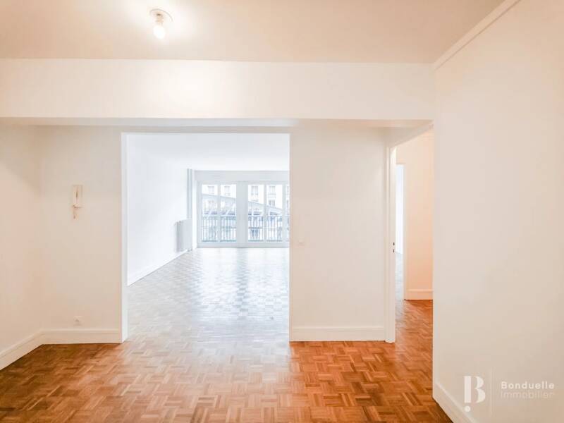 Maison à louer, 80m², PARIS 15E