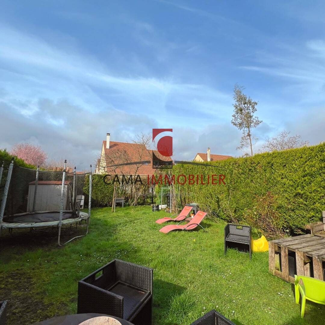 Maison à vendre, 145m², TOUSSUS LE NOBLE