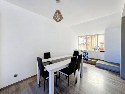 Appartement à vendre 184 500 € 7 pièces 1 chambre 190 m² Centre Sablé-sur-Sarthe 72300