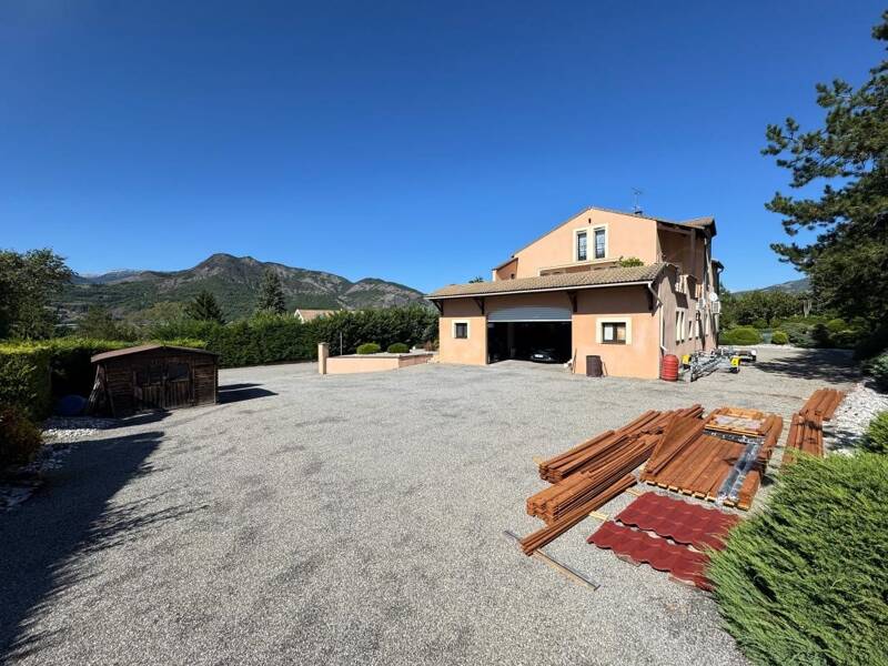 Maison à vendre, 156m², CURBANS