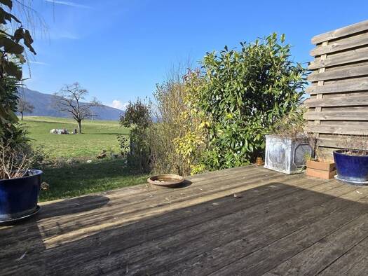 Triplex à vendre 340 000 € 4 pièces 1 chambre 73 m² RDC/2 Saint-Jorioz 74410