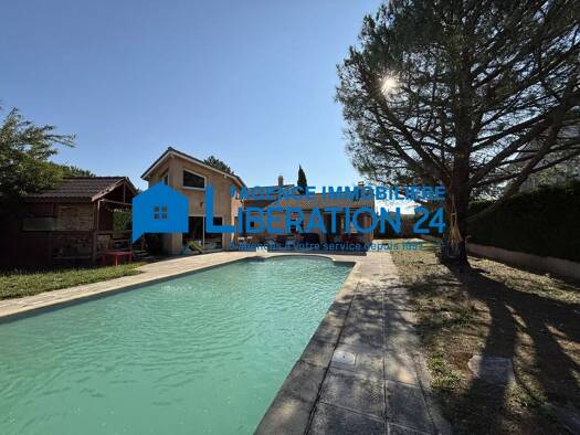 Maison à vendre 425 000 € 7 pièces 5 chambres 190 m² Bourg Nord Veauche 42340