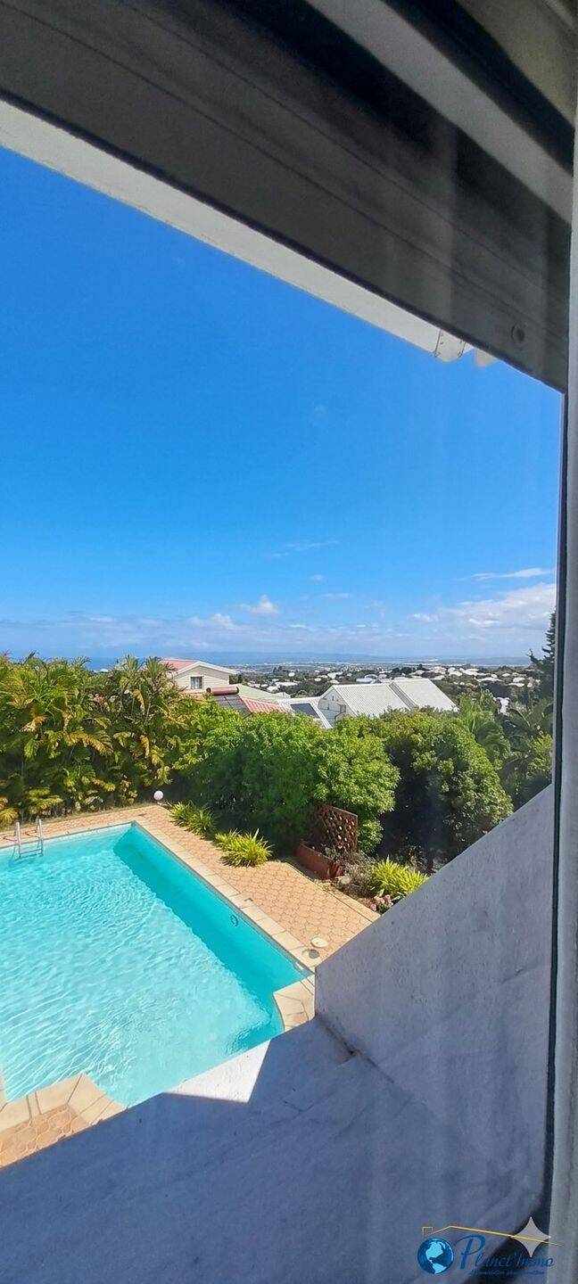 Maison à vendre, 190m², SAINT PIERRE
