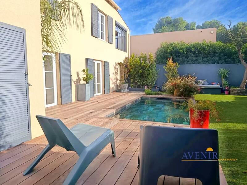 Maison à vendre, 135m², CARRY LE ROUET