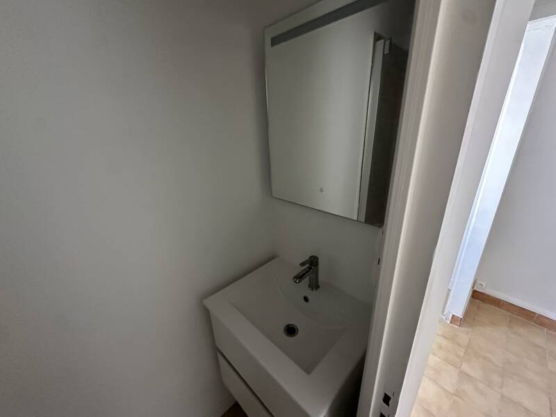 Maison à louer, 21m², MARSEILLE 1ER