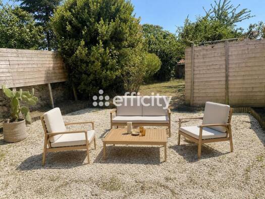 Maison de plain-pied à vendre 134 900 € 2 pièces 1 chambre 60 m² 337 m² de terrain Moutiers-les-Mauxfaits 85540