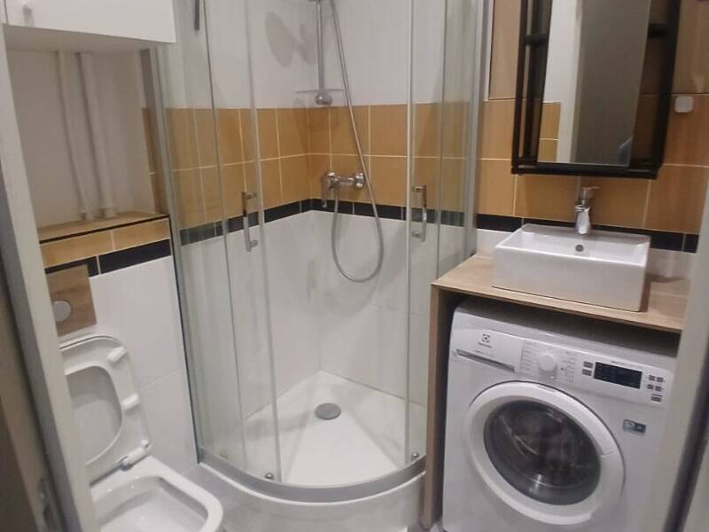 Maison à louer, 26m², LYON 8E