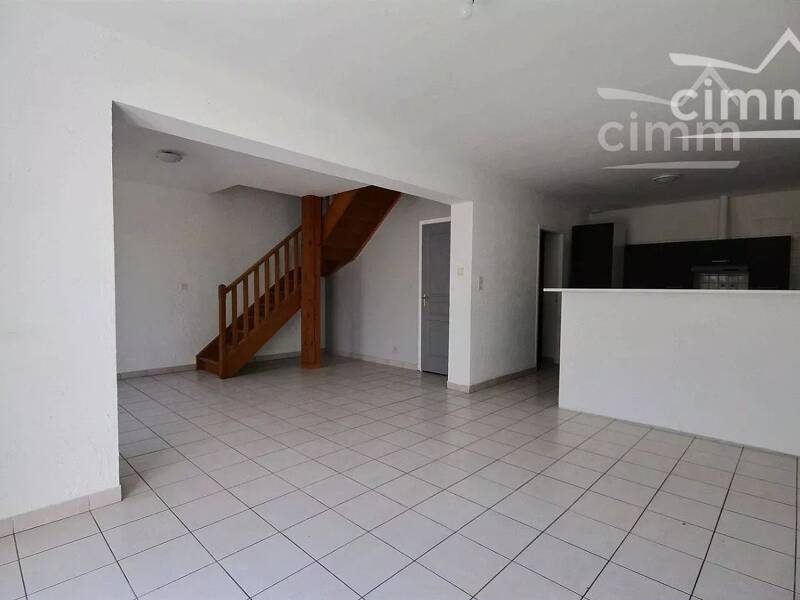 Maison à louer, 90m², LE TEIL