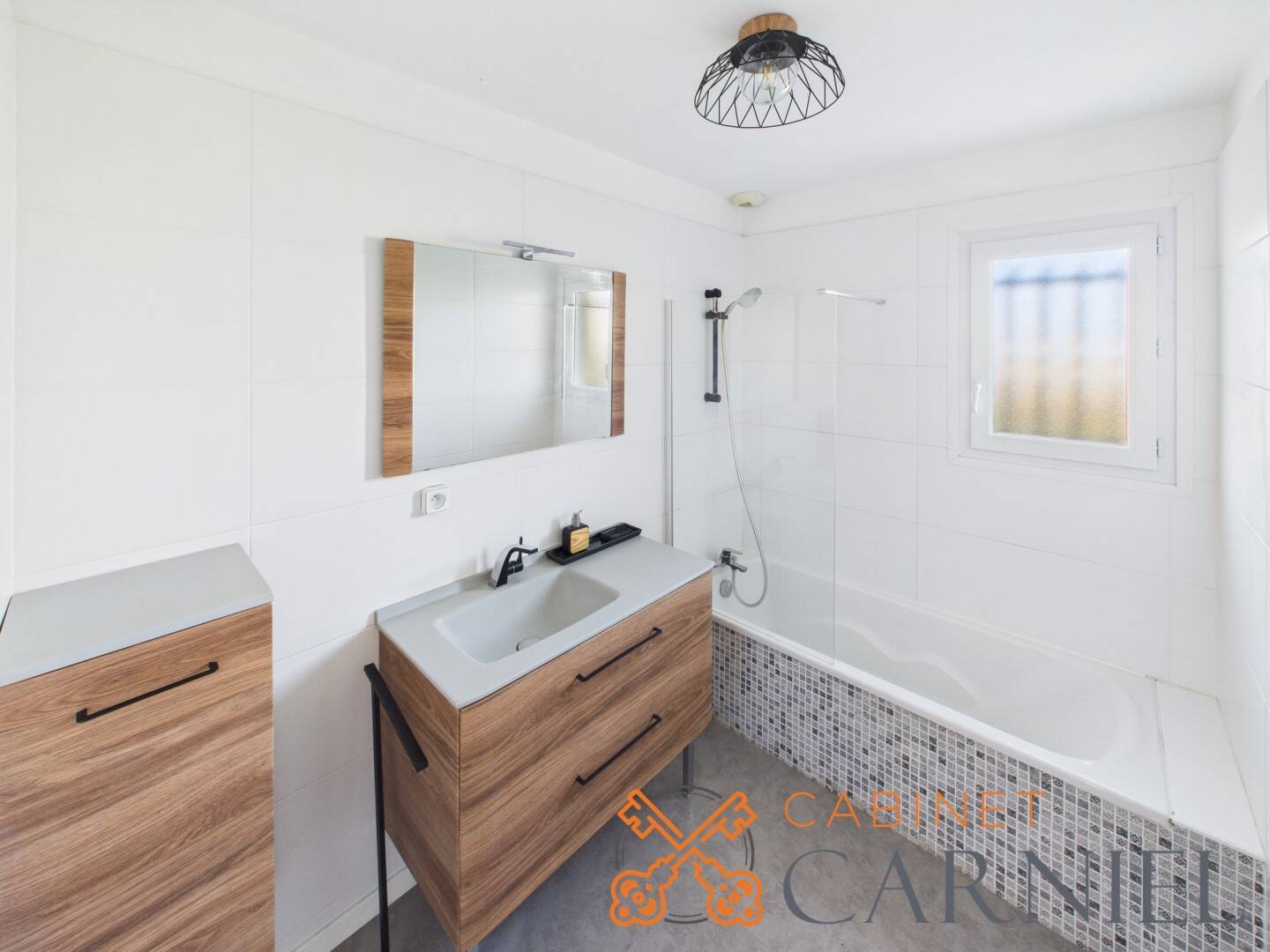Maison à vendre, 158m², SAINT PIERRE DE MONS