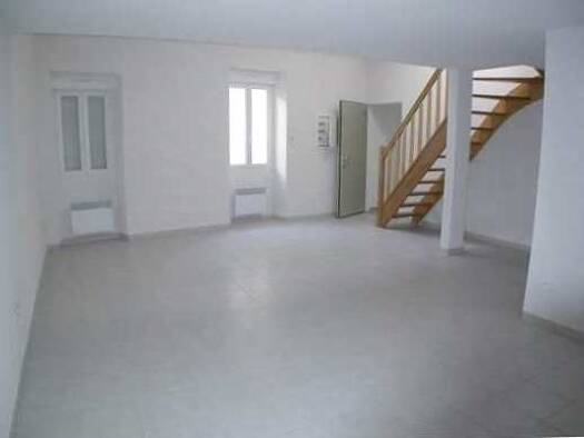 Duplex à louer 450 € 3 pièces 2 chambres 56 m² Étage 3/3 Rive Gauche Bédarieux 34600