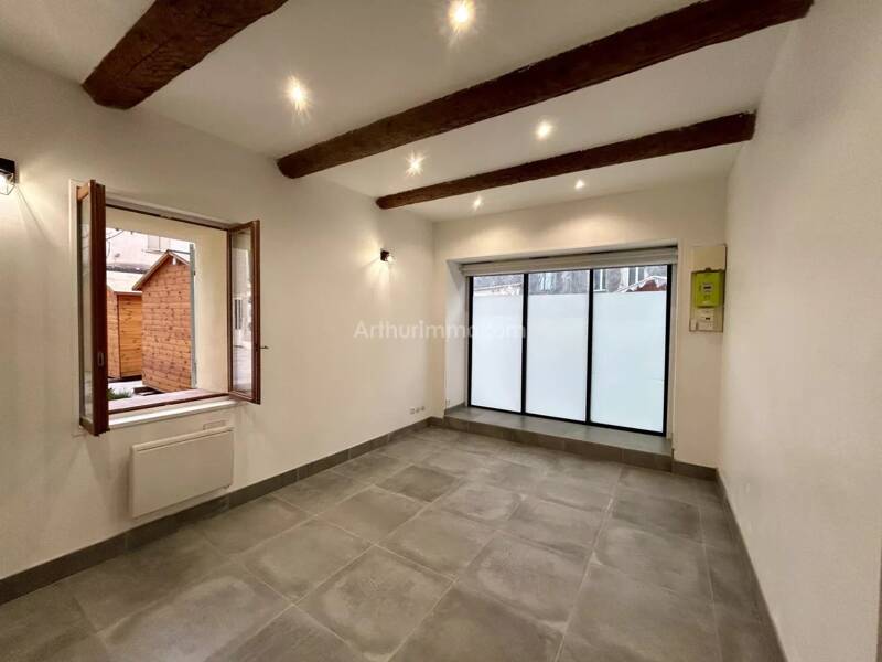 Maison à louer, 28m², SAINT MITRE LES REMPARTS