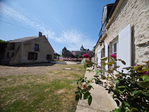 Maison à vendre 190 000 € 6 pièces 3 chambres 100 m² 972 m² de terrain Villamblain 45310