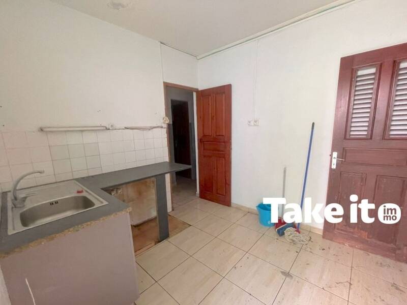 Maison à vendre, 67m², BASSE TERRE