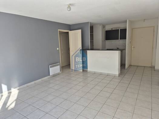 Appartement à louer 675 € 2 pièces 1 chambre 45 m² Étage 2/2 Grabels 34790