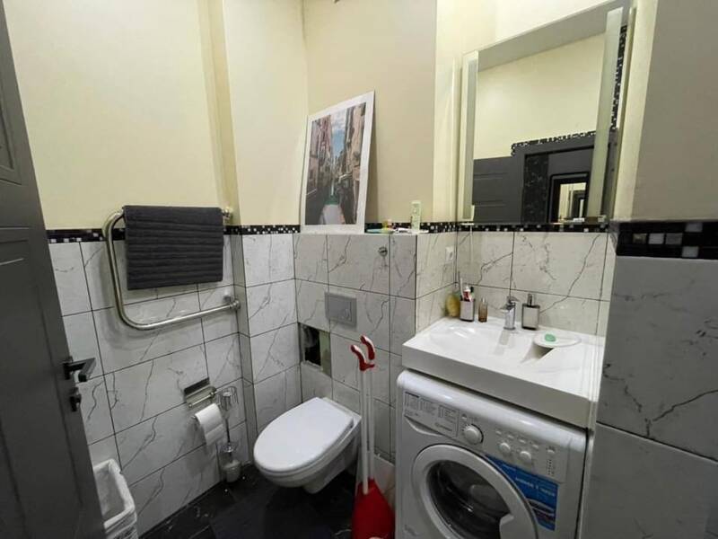 Maison à louer, 17m², PARIS 18E