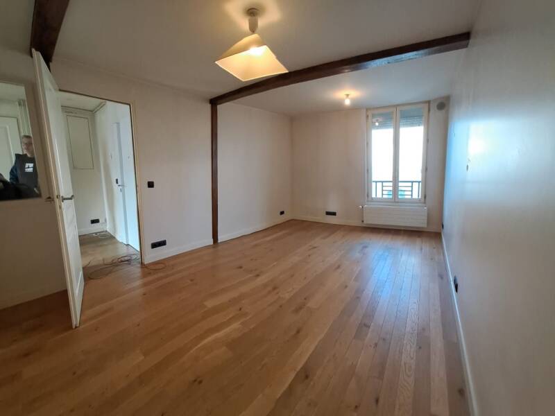 Maison à louer, 50m², PARIS 18E