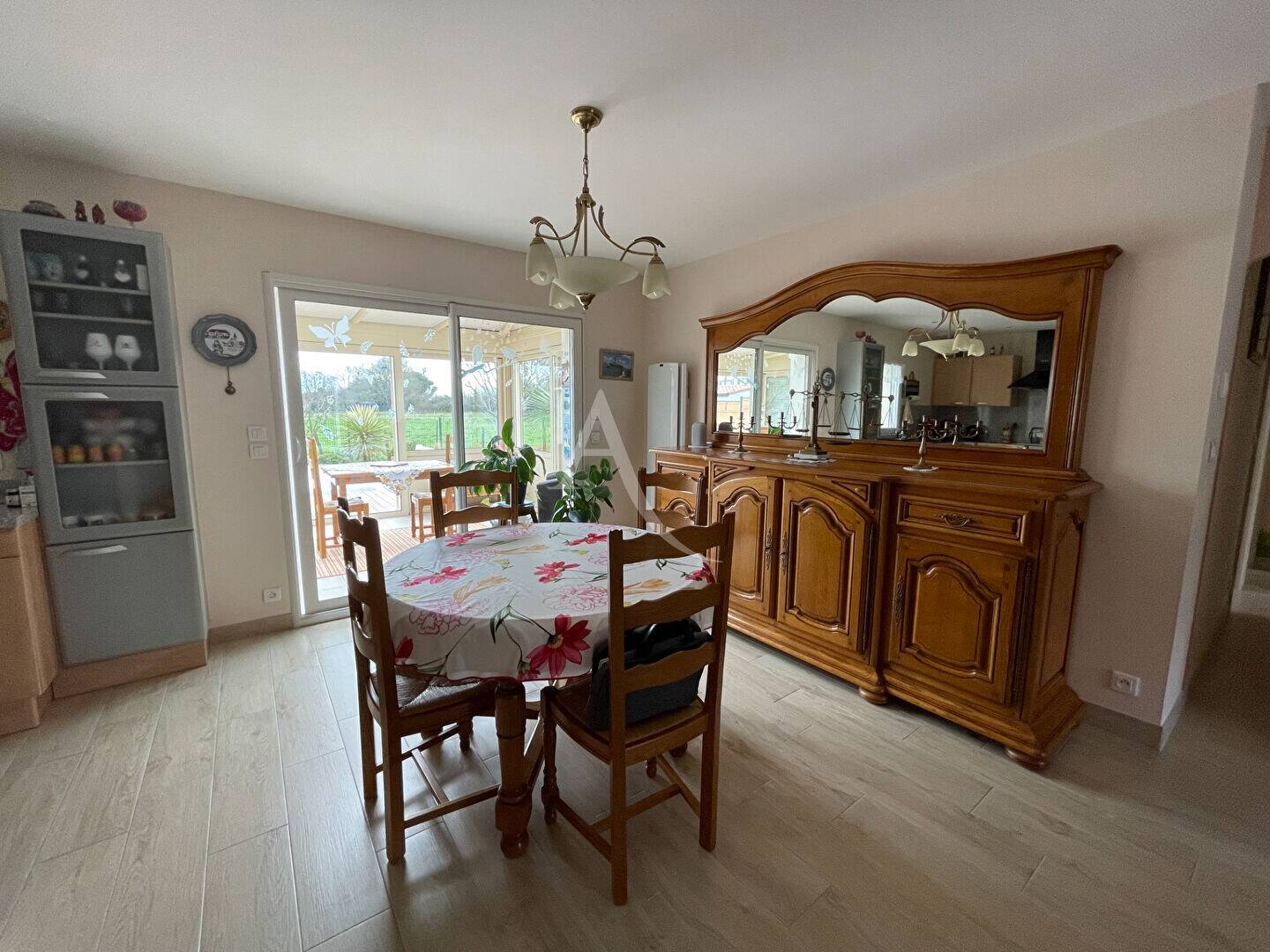 Maison à vendre, 102m², LONGEVILLE SUR MER