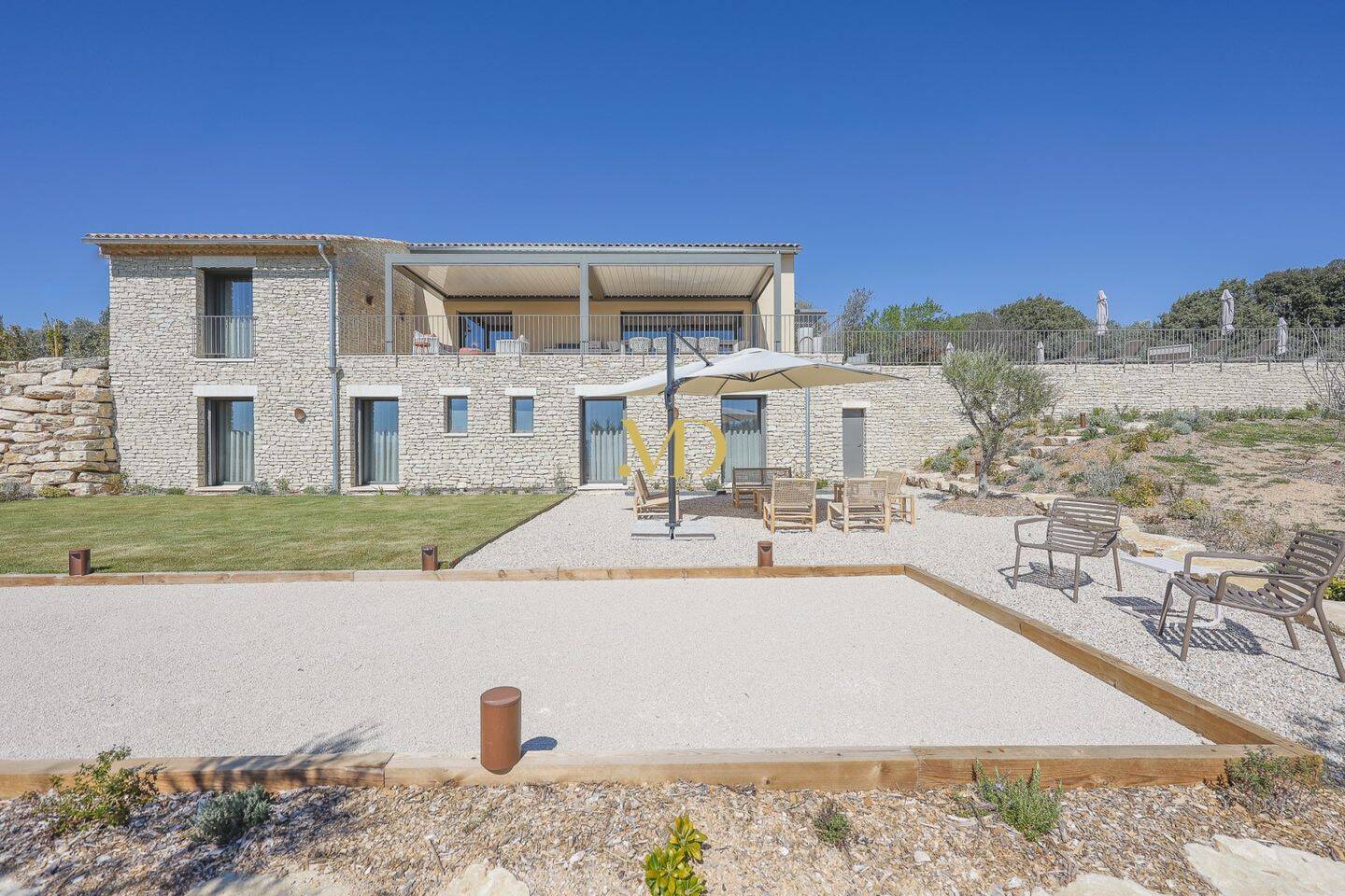 Maison à vendre, 232m², SAINT SATURNIN LES APT