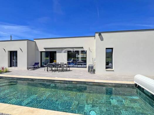 Maison de plain-pied à vendre 599 000 € 4 pièces 3 chambres 114 m² 685 m² de terrain Est Nord Vaison-la-Romaine 84110