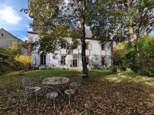 Maison à vendre 259 000 € 12 pièces 9 chambres 310 m² 2 045 m² de terrain Saint-Maurice-aux-Riches-Hommes 89190
