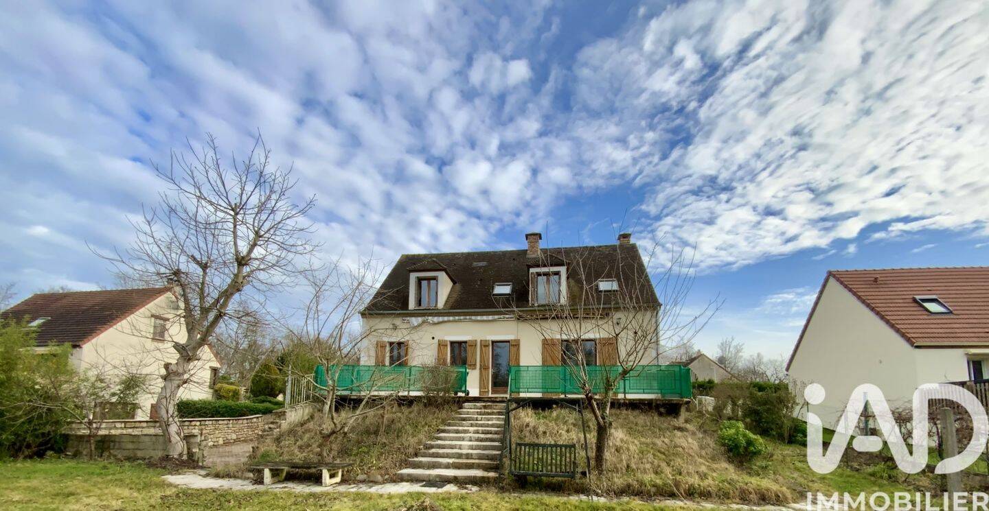 Maison à vendre, 145m², MONTCOURT FROMONVILLE