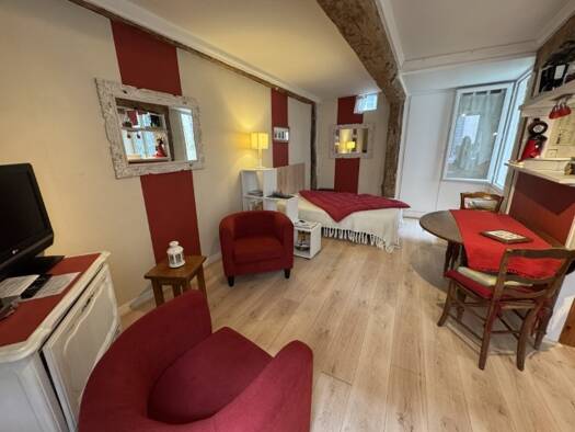 Appartement à vendre 106 000 € 1 pièce 25 m² 1er étage Honfleur 14600
